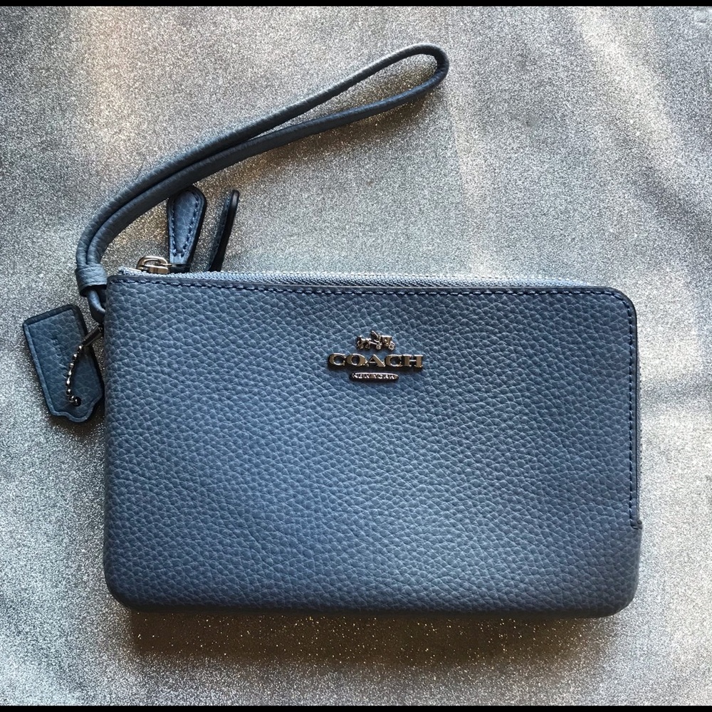 Authentic NWT Coach Wristlet